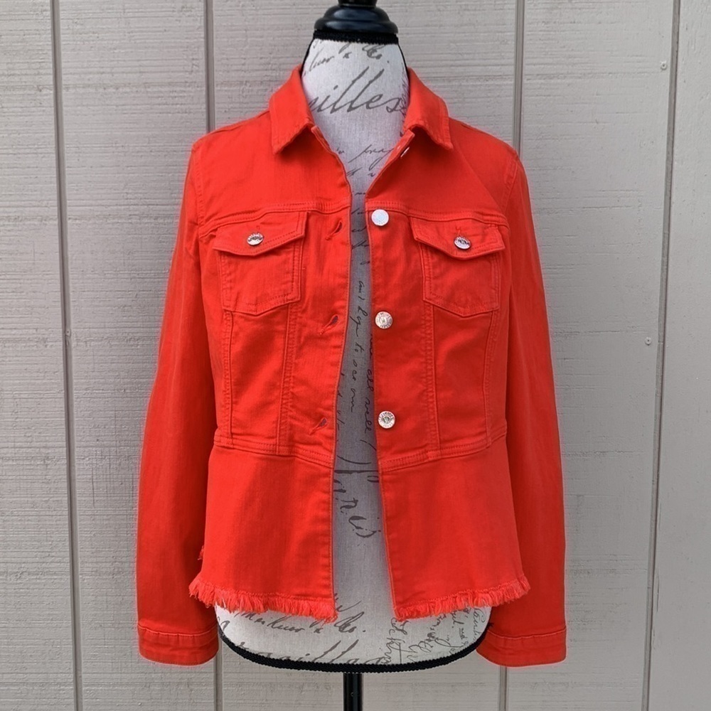 MADELEINE - Picture 10 of 16